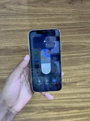 Apple iPhone 11 128 GB White