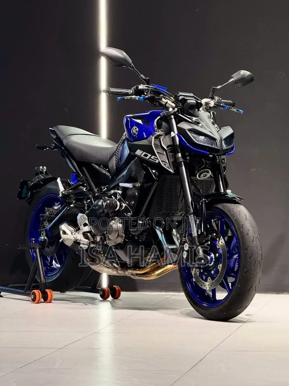Yamaha 2021 Blue