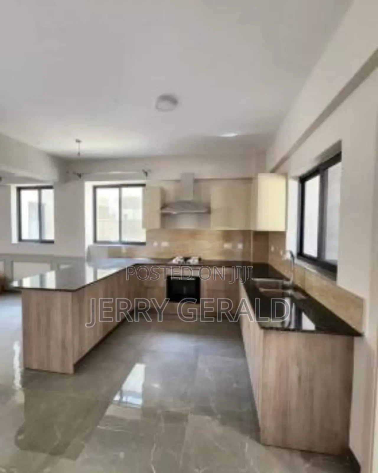 3bdrm Apartment in Kinondoni, Mbweni for rent
