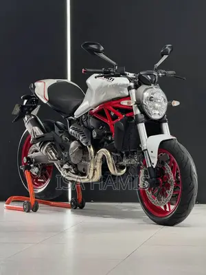 Ducati Streetfighter V4 2022