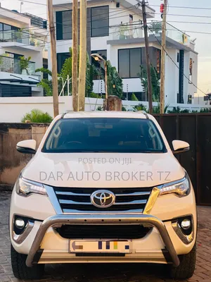 Toyota Fortuner 2020 White