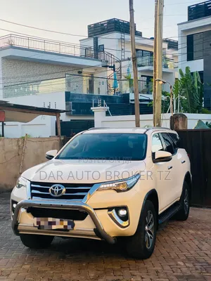 Toyota Fortuner 2020 White