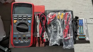 Uni-T Insulation Multimeter