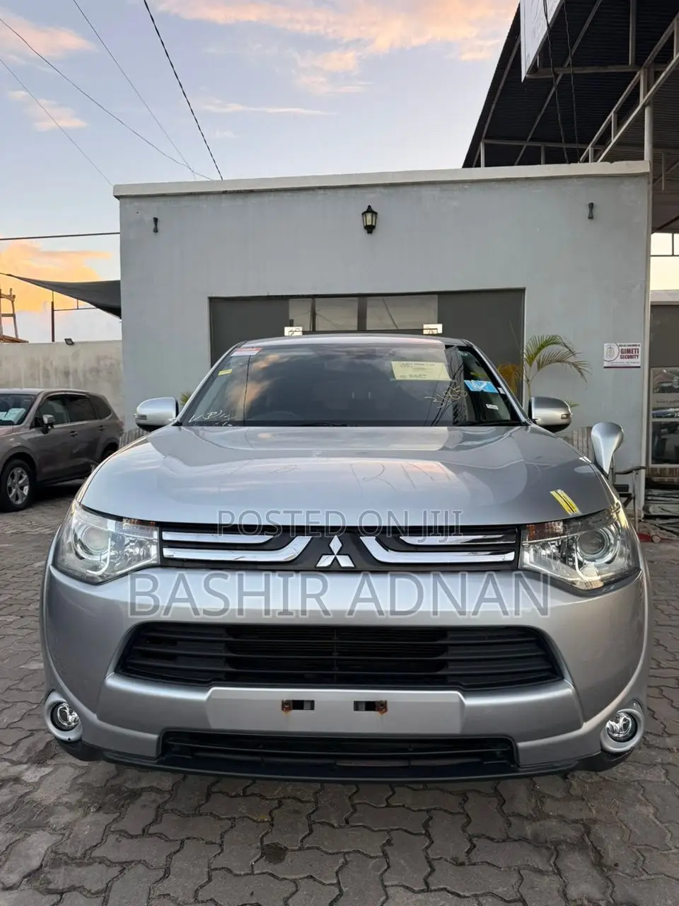 Mitsubishi Outlander 2012 Silver