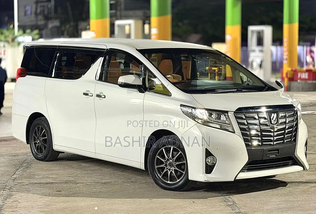 Toyota Alphard 2.5 Petrol FWD 2016 Pearl