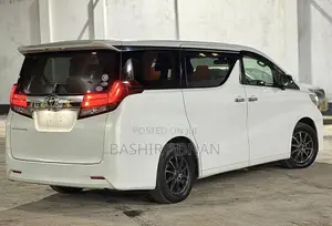 Toyota Alphard 2.5 Petrol FWD 2016 Pearl