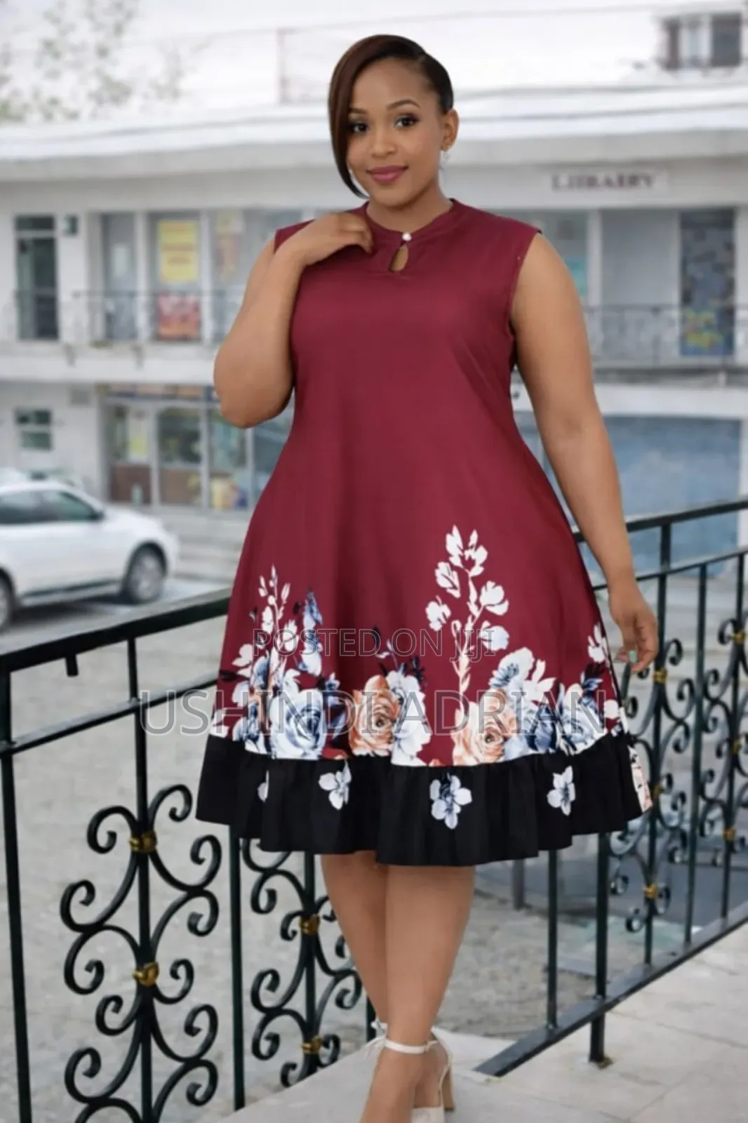 Glow Dress–Mvuto Wa Kung’Aa Na Kuvutia Macho.