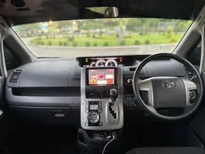 Toyota Noah 2007 Black