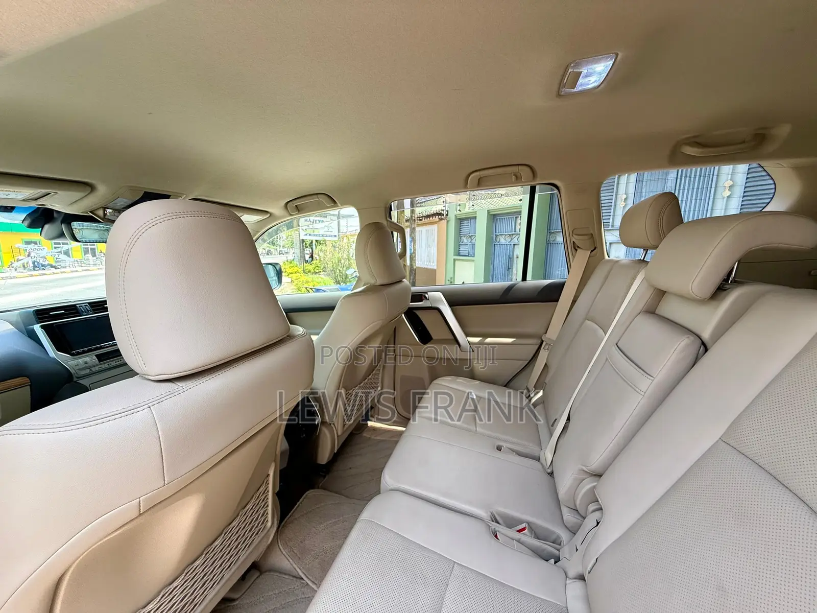 Toyota Land Cruiser Prado 2019 White