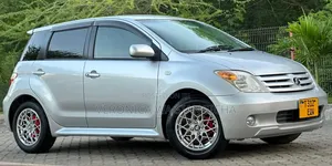Toyota IST 2006 Silver