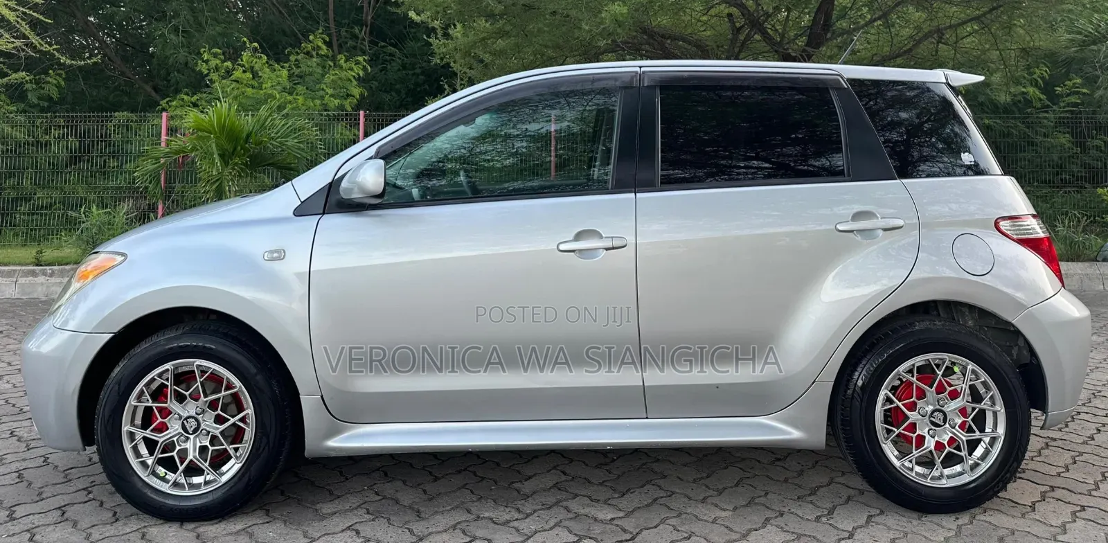 Toyota IST 2006 Silver