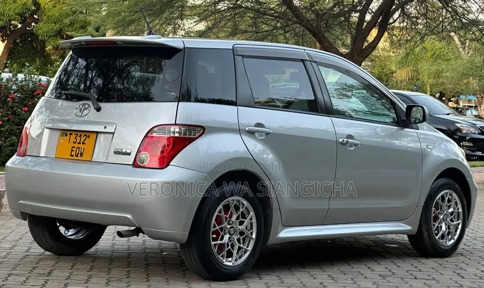 Toyota IST 2006 Silver