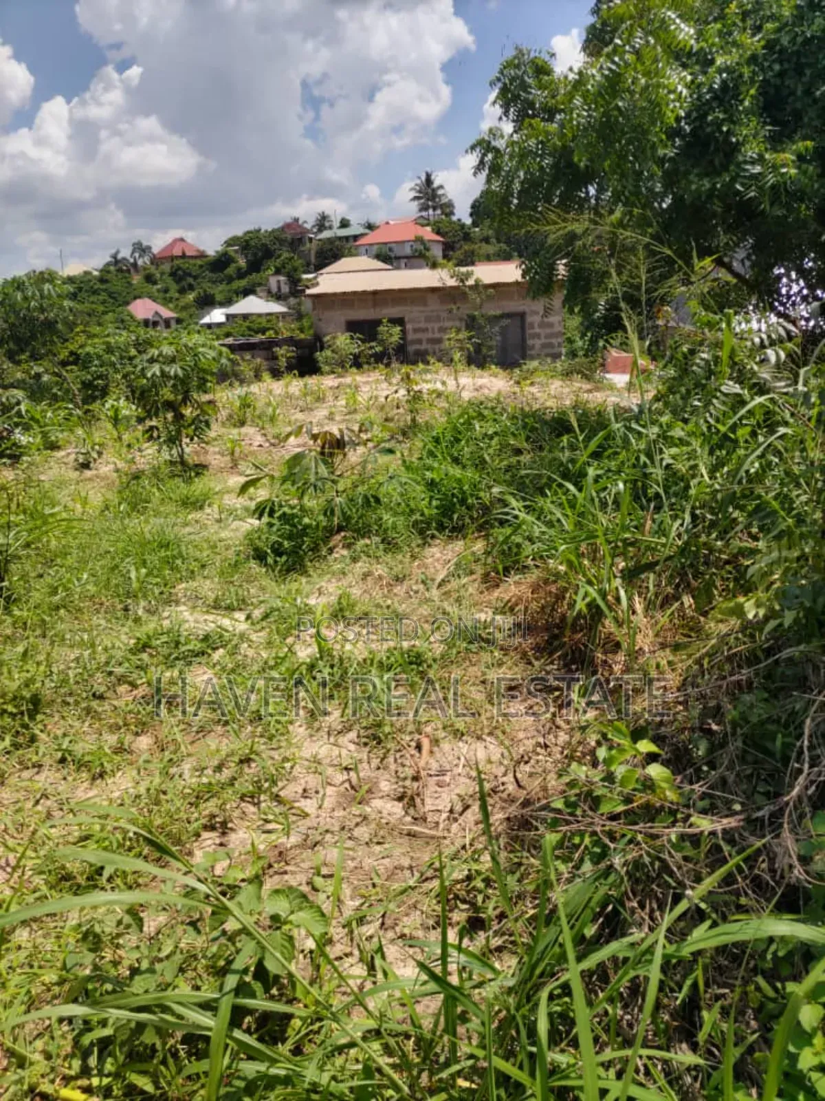 Kiwanja Kinauzwa Kimara Suka Golani