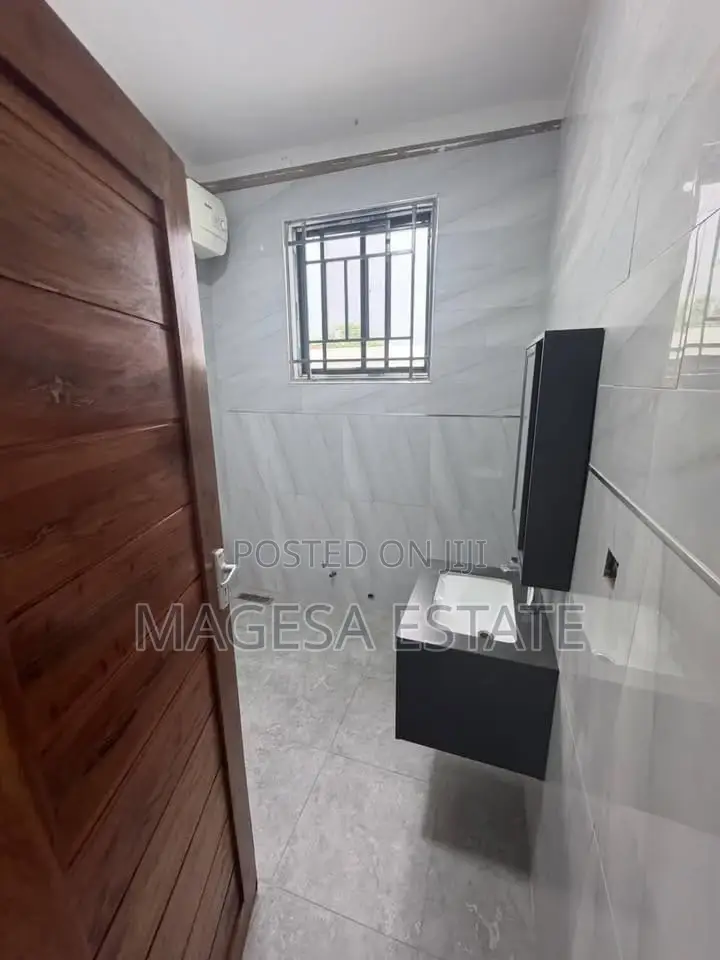 3bdrm Apartment in Magesa Estate, Bunju for rent