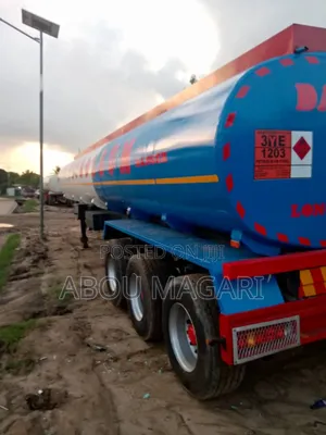 Tank Truck Treller