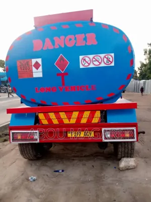 Tank Truck Treller