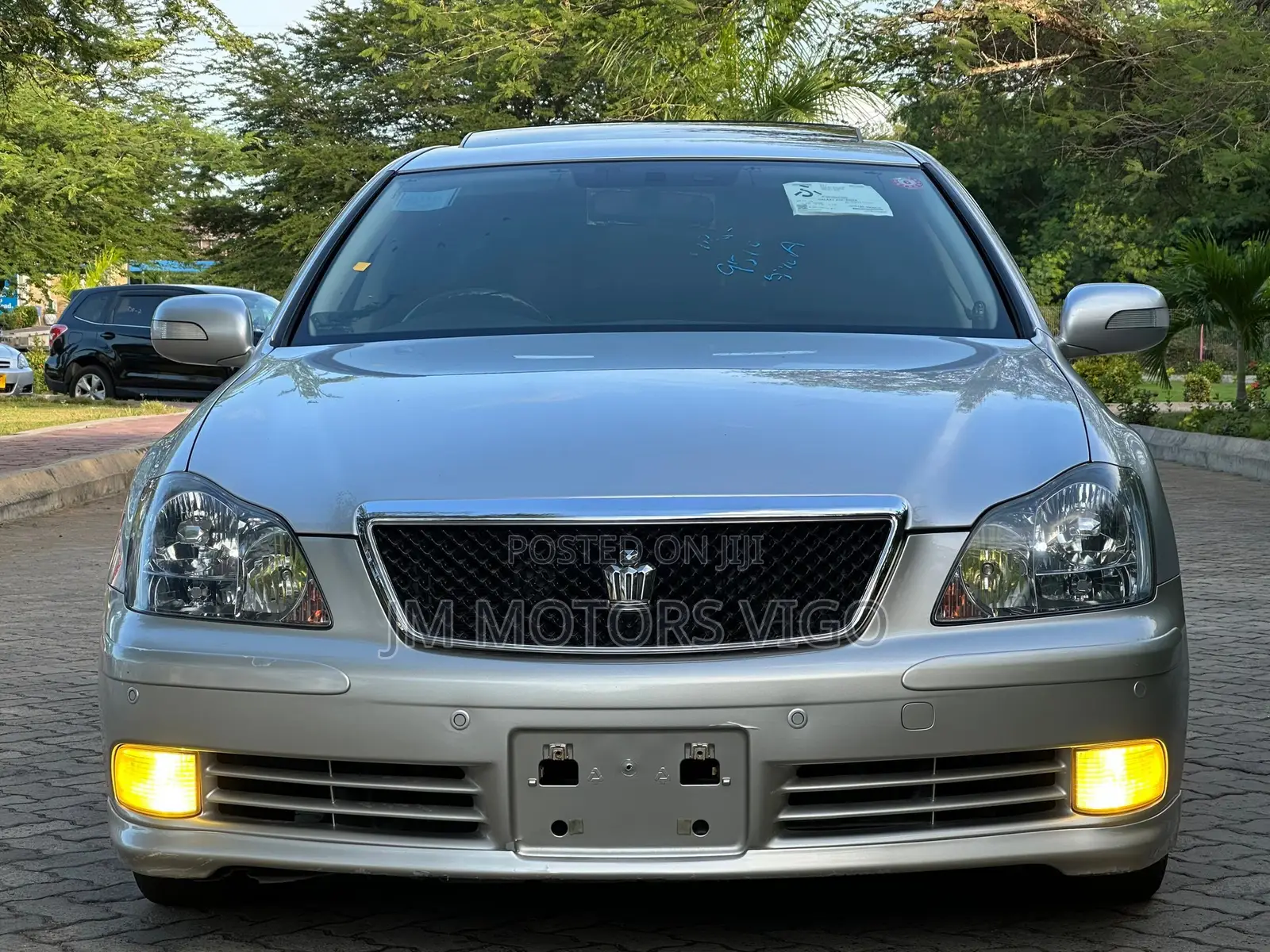Toyota Crown 2005 Silver