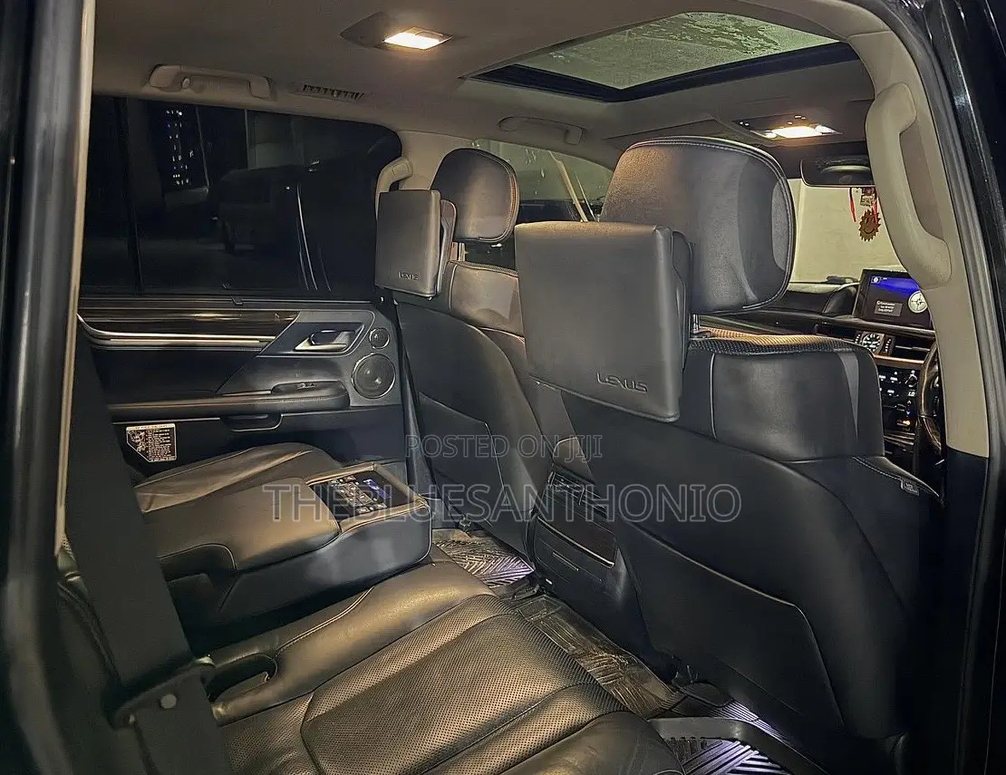 Lexus LX 2019 Black