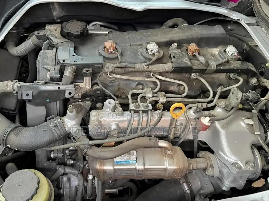 Toyota Quantum 2010 Silver