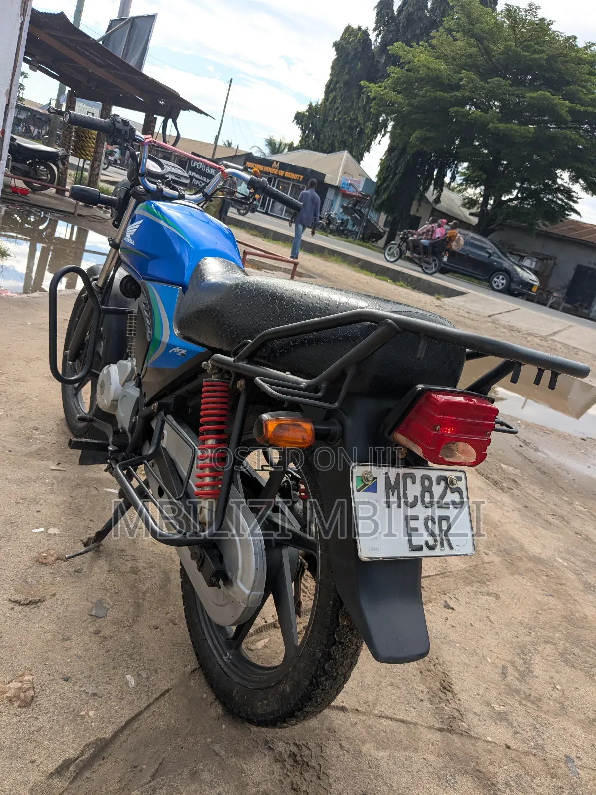 Honda CBX 2025 Blue