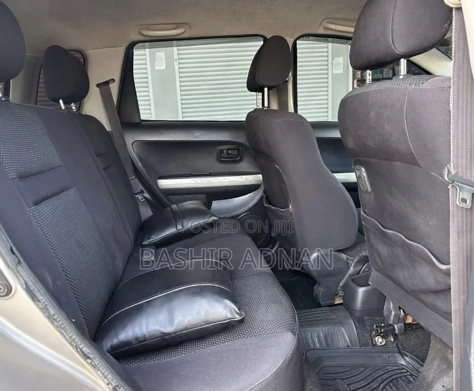 Toyota IST 2003 Beige