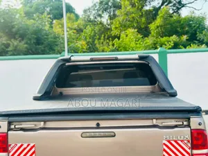 Toyota Hilux 2.5 D-4D SRX 2010 Gray