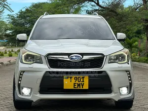 Subaru Forester 2014 Pearl