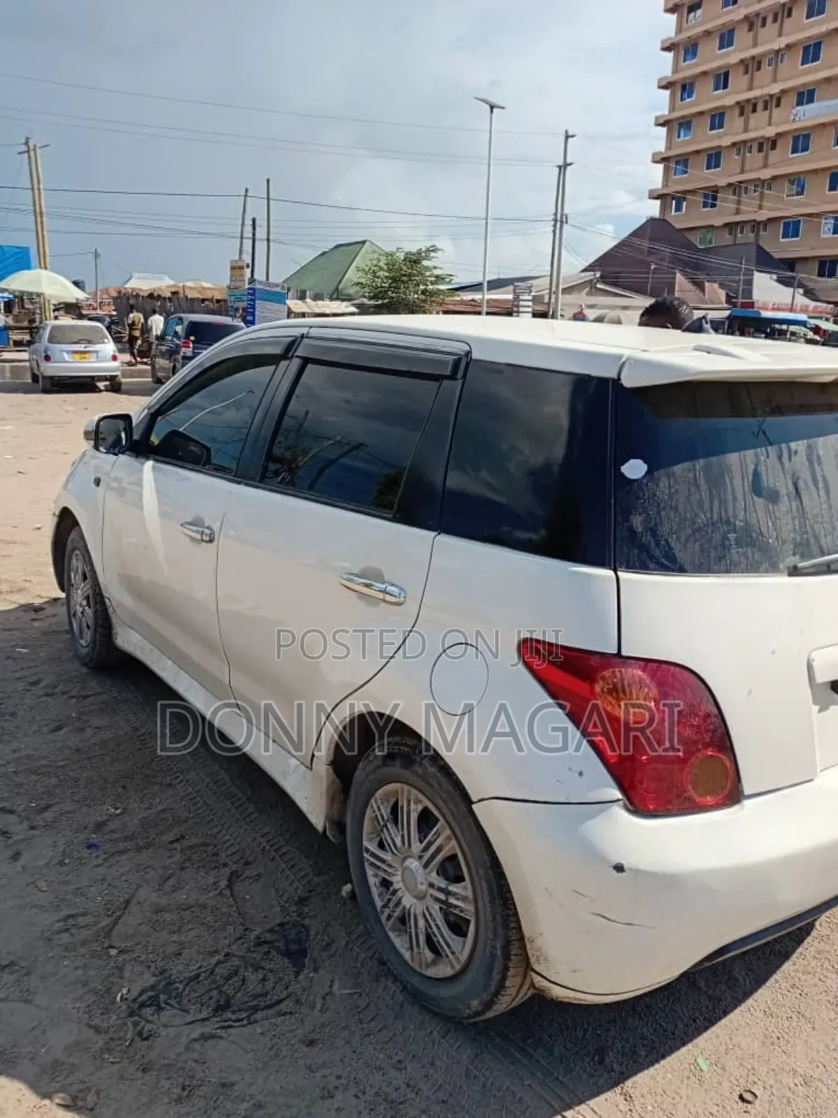 Toyota IST 2004 White
