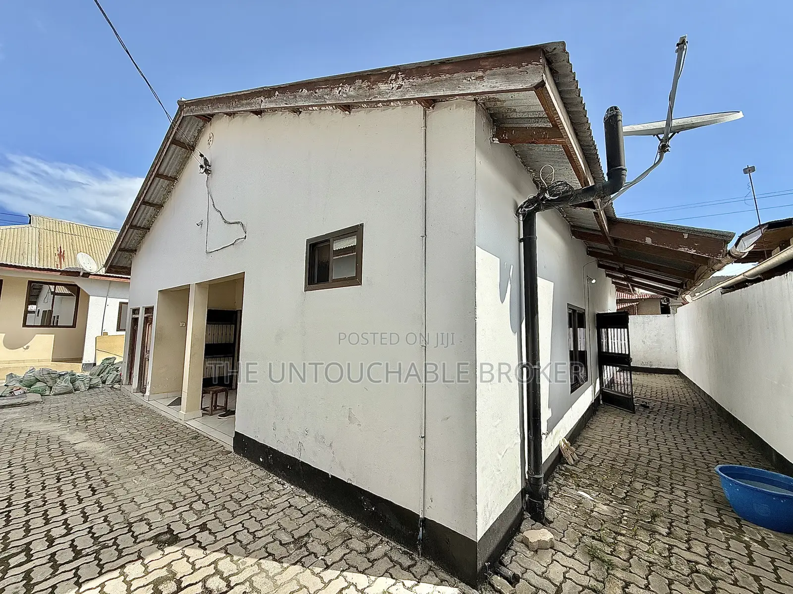 1bdrm Apartment in Sinza Kwaremy for rent
