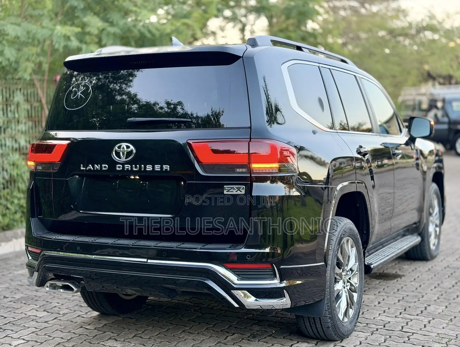 Toyota Land Cruiser 2024 Black