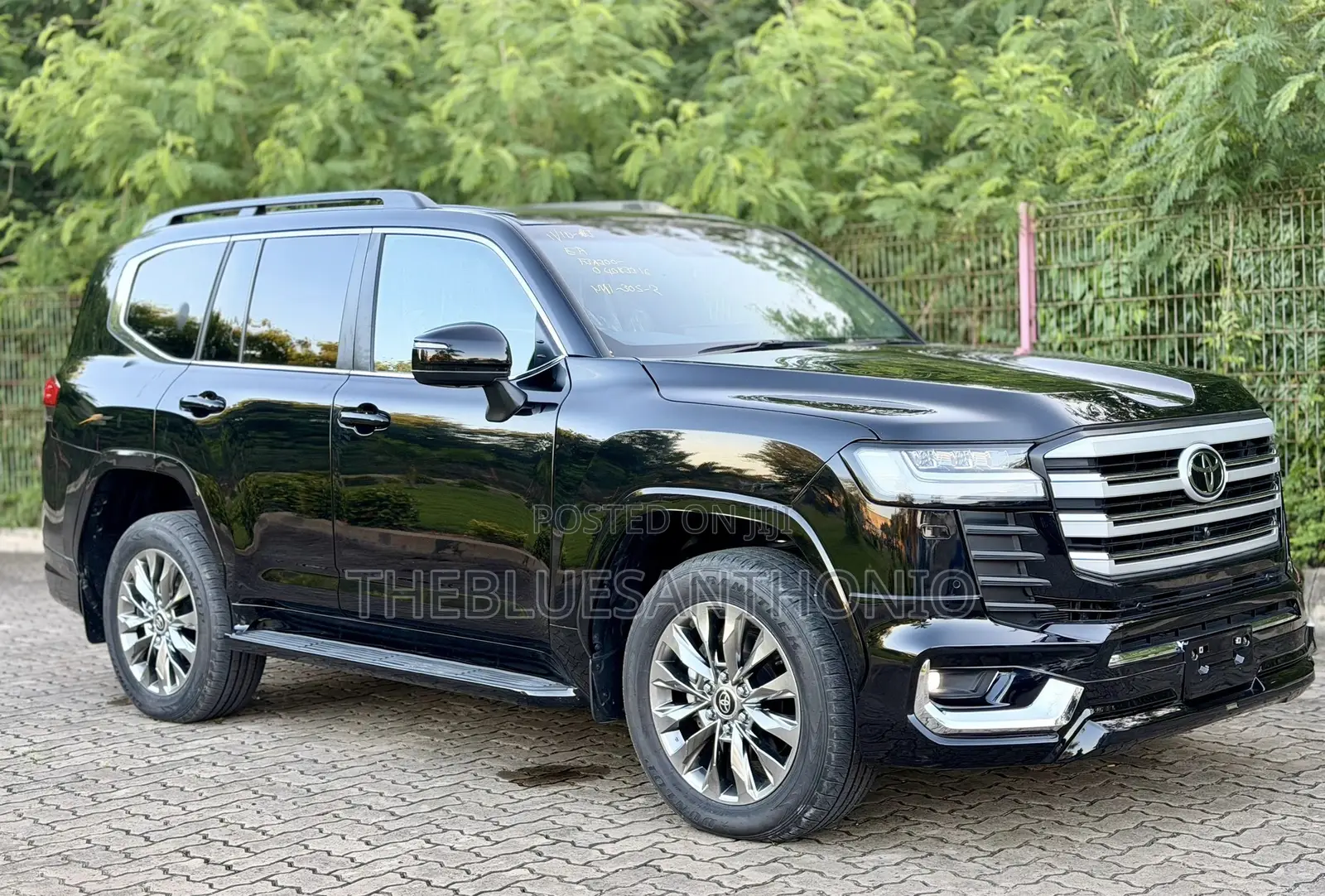 Toyota Land Cruiser 2024 Black
