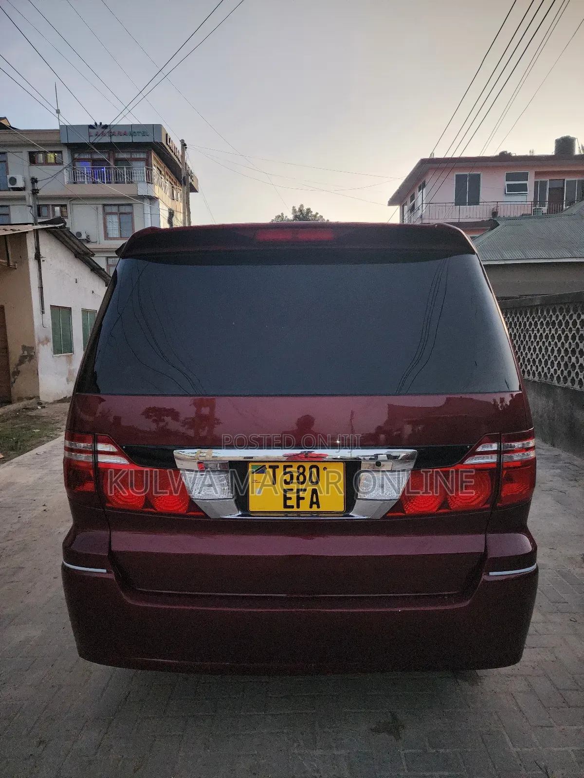 Toyota Alphard 2007 Maroon