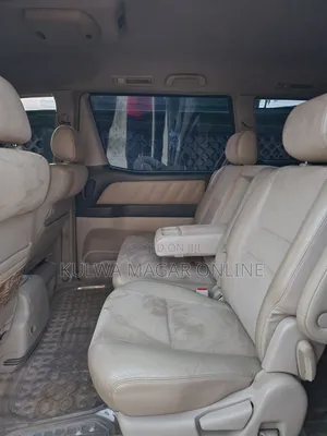 Toyota Alphard 2007 Maroon