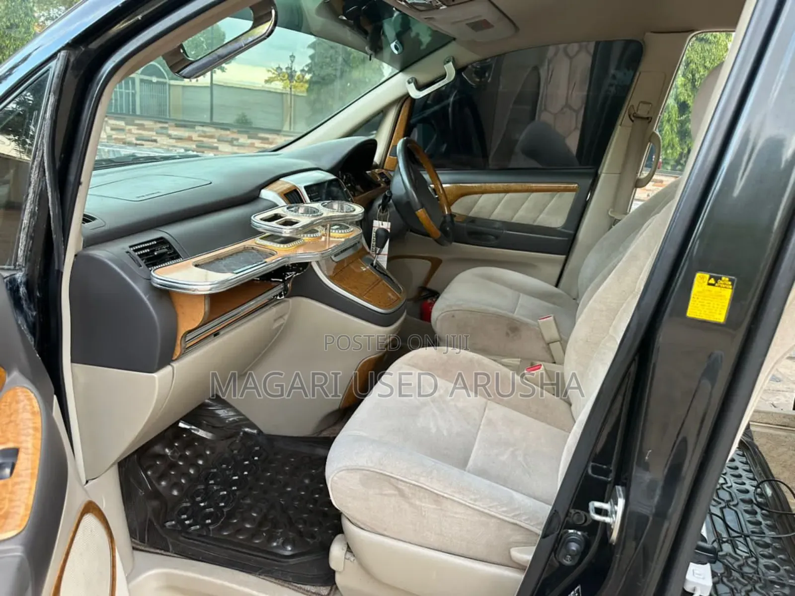 Toyota Alphard 2005 Silver
