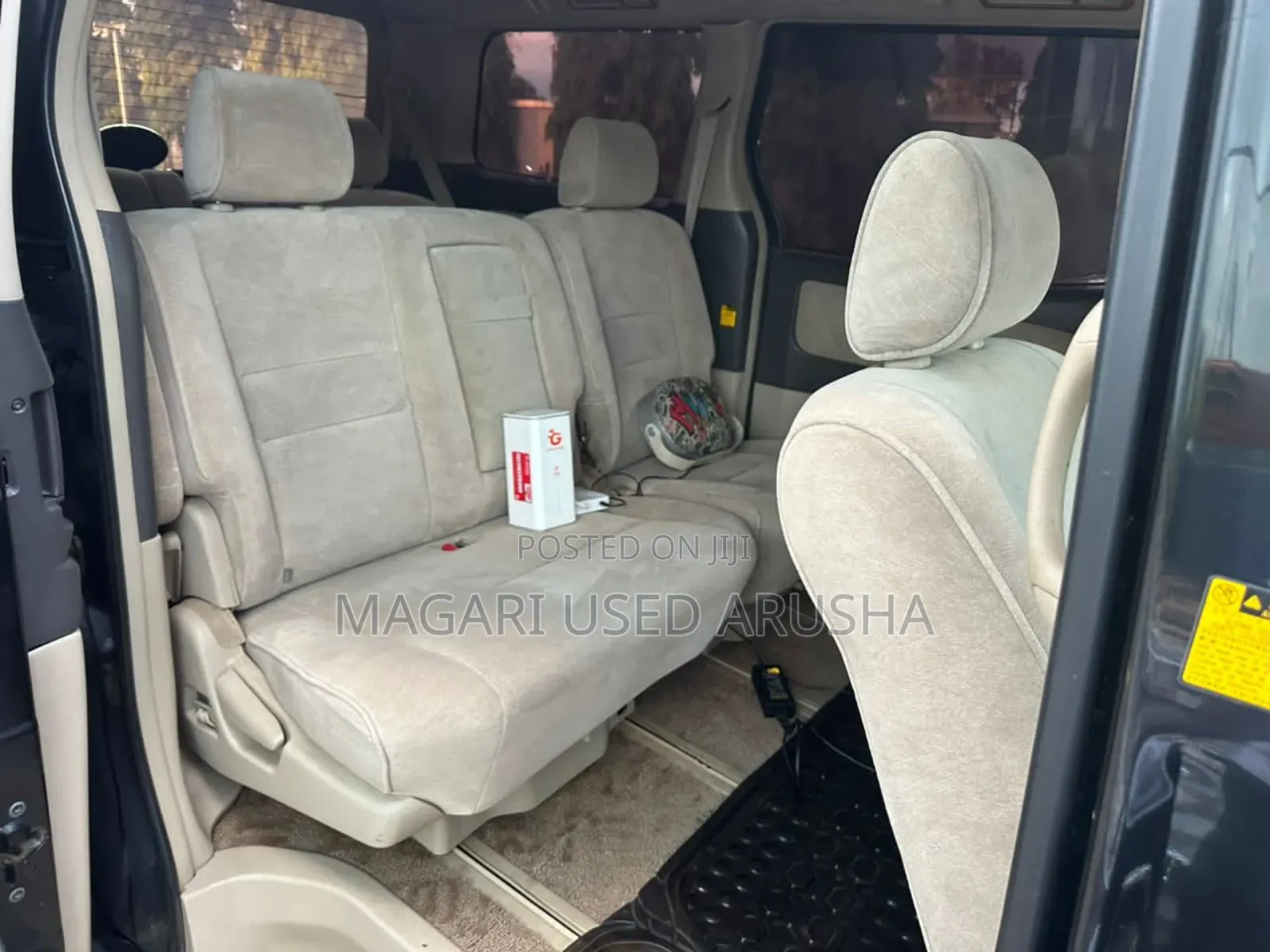 Toyota Alphard 2005 Silver