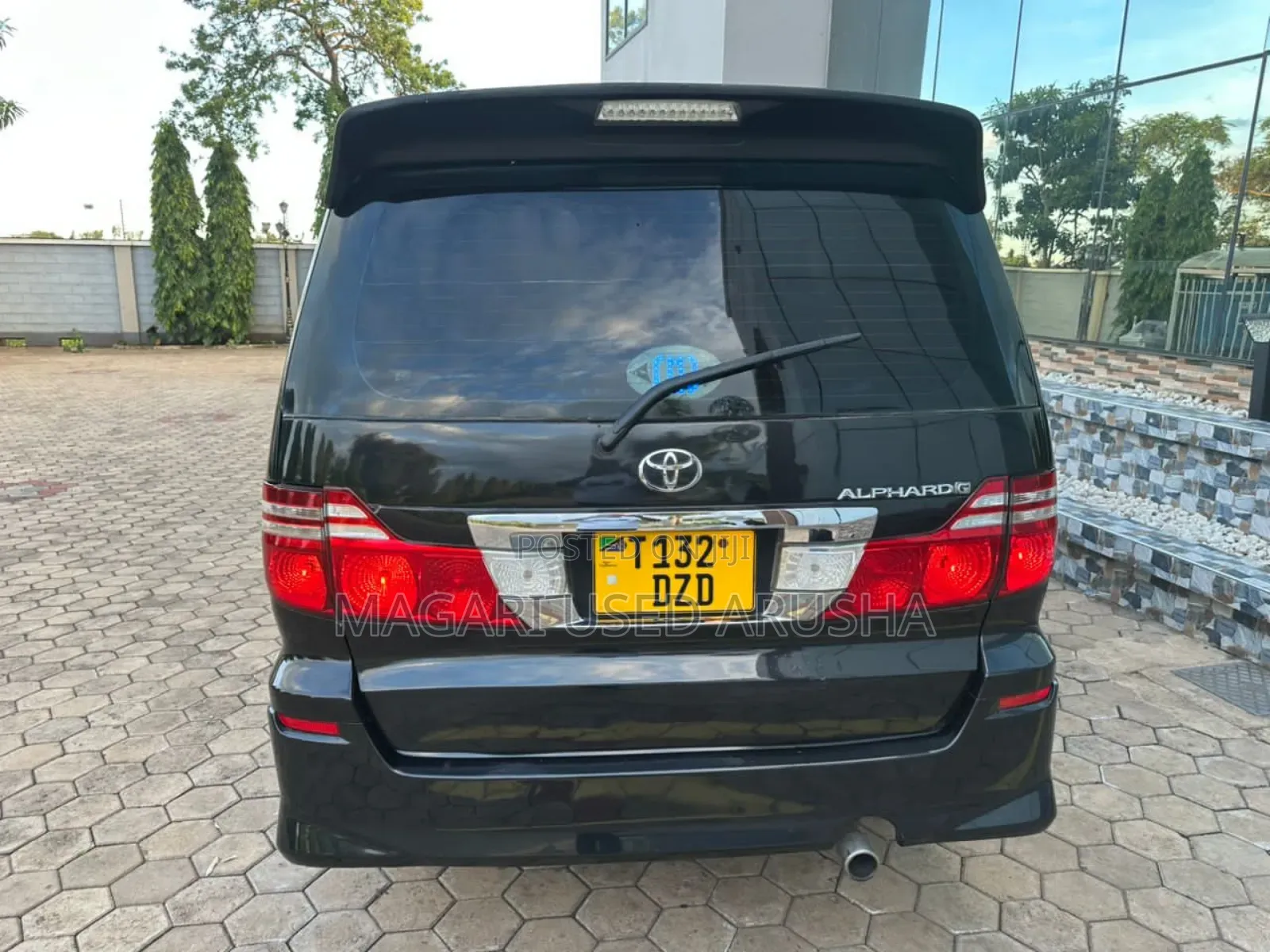 Toyota Alphard 2005 Silver