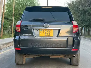 Toyota Vanguard 2009 Gray
