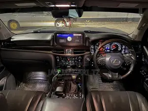 Toyota Land Cruiser 2018 Black