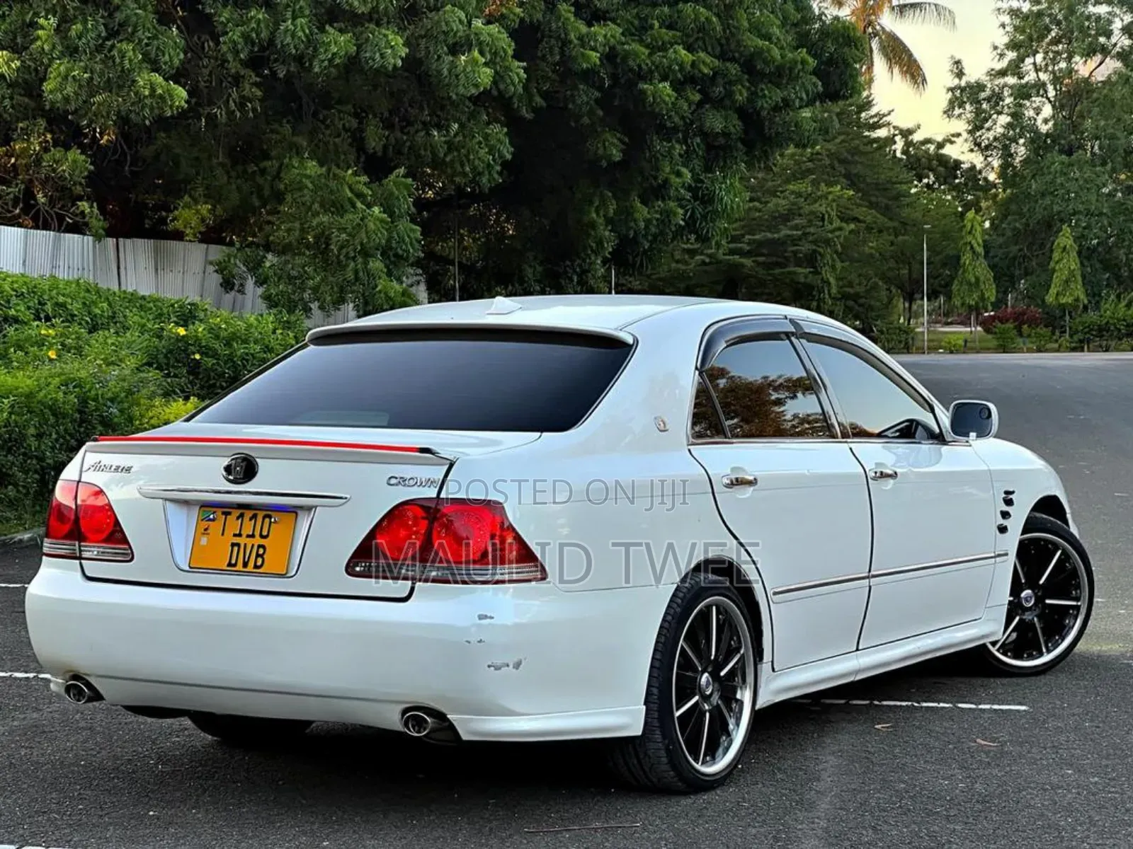 Toyota Crown 2004 White
