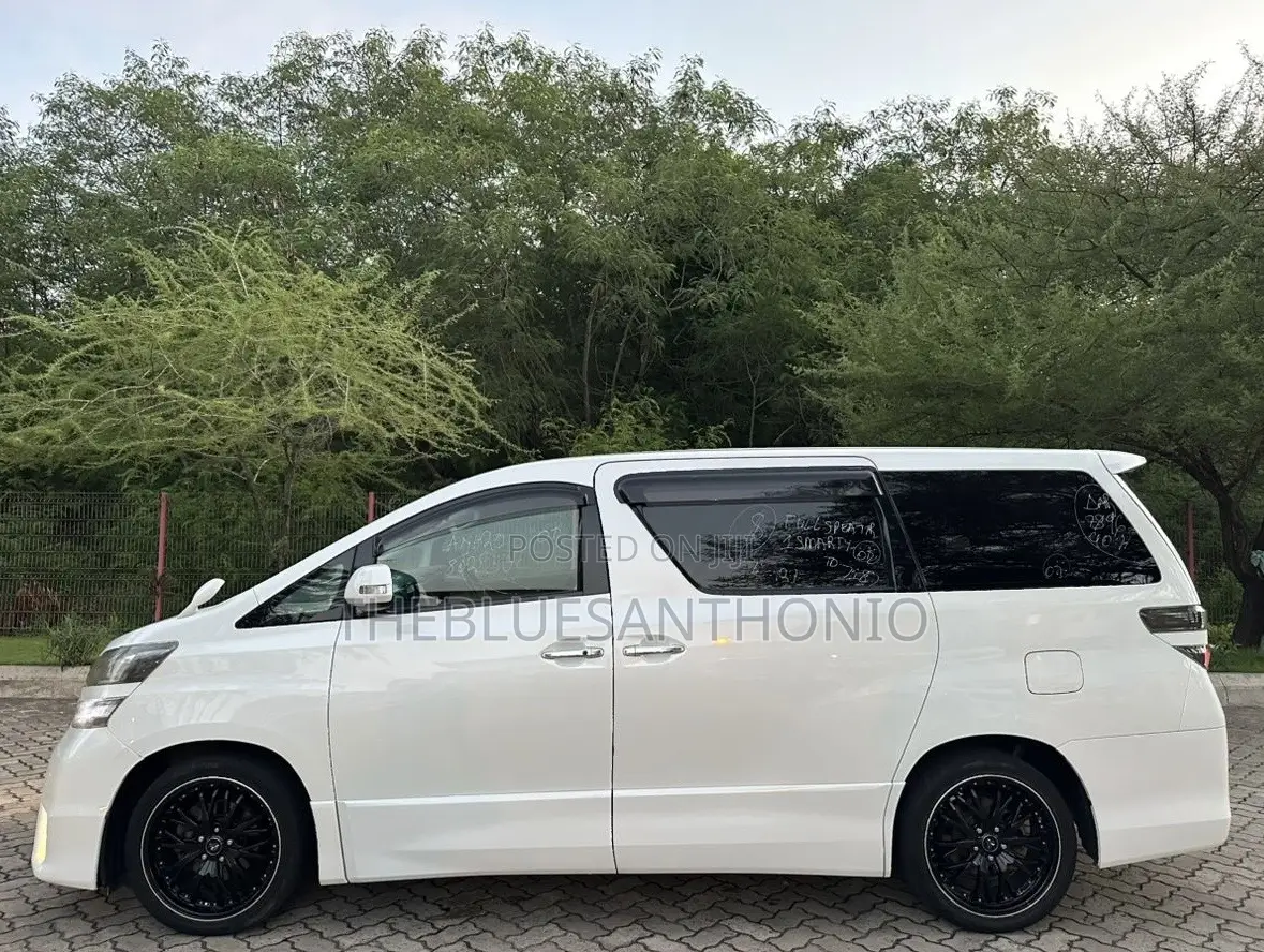 Toyota Alphard 2008 White