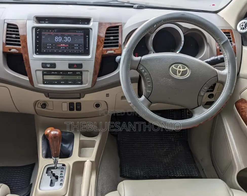 Toyota Fortuner 2007 Black
