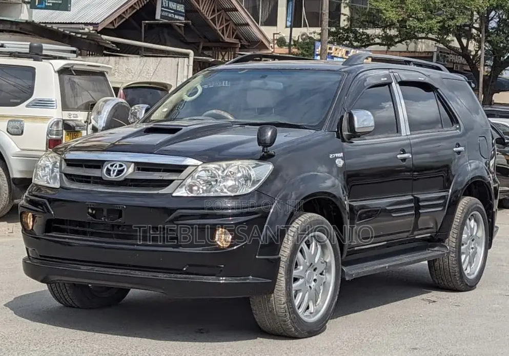 Toyota Fortuner 2007 Black