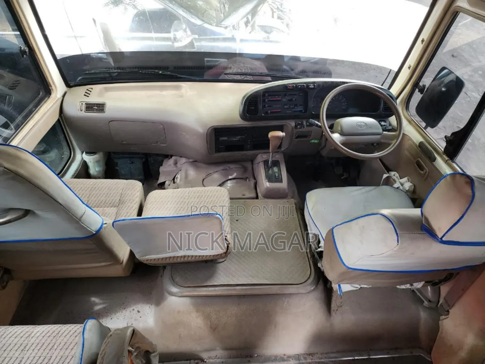 Toyota Coaster 2000 White