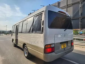 Toyota Coaster 2000 White