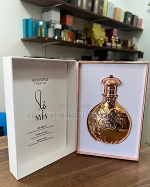 Nyla Eau De Parfum, a Luxurious Women's Floral Fragrance