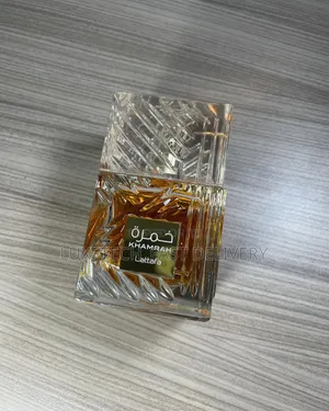 Lattafa Khamrah Eau De Parfum, a Unisex Aromatic Spicy Fragrance