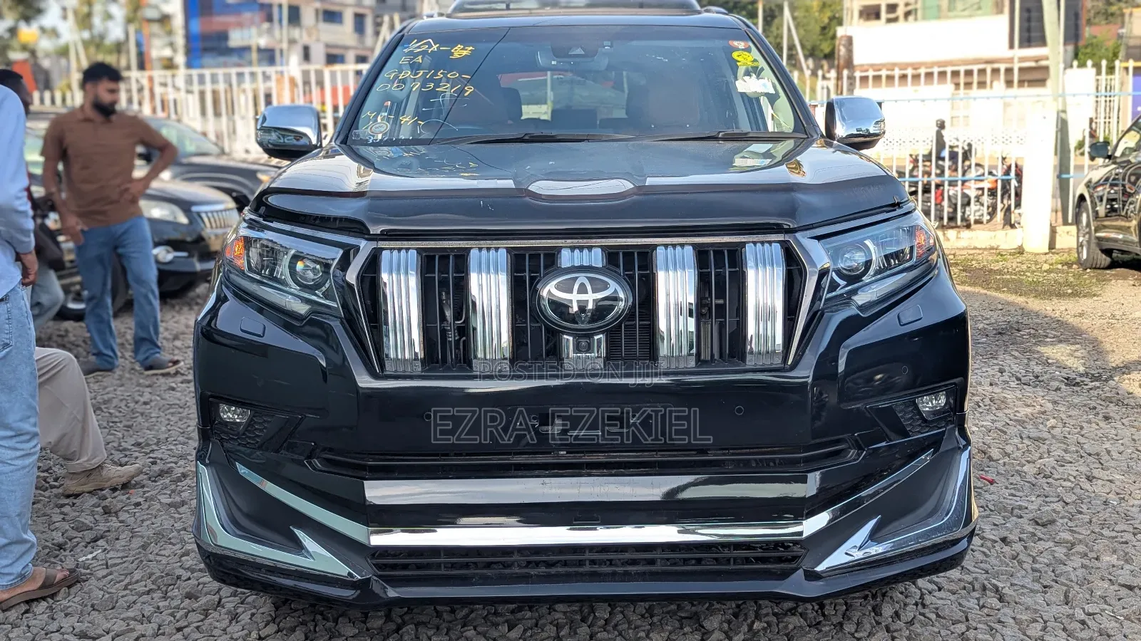 Toyota Land Cruiser Prado 2023 Black