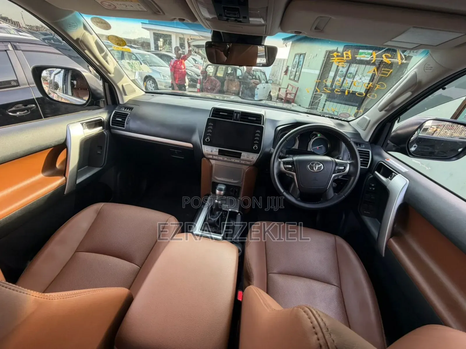 Toyota Land Cruiser Prado 2023 Black