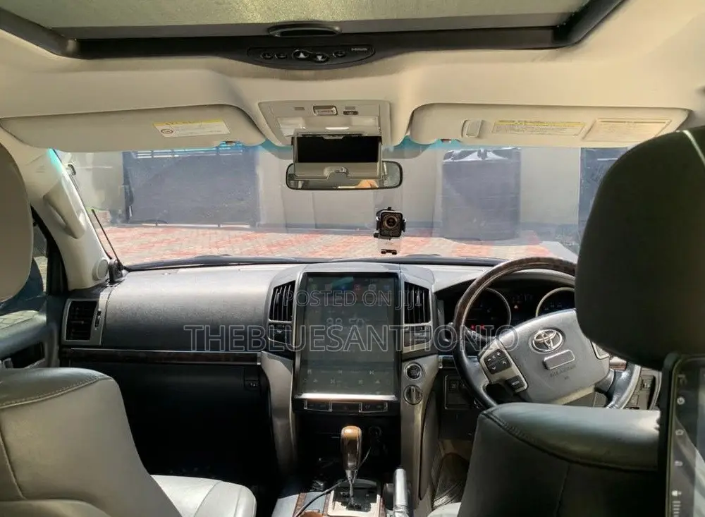 Toyota Land Cruiser 2009 Black