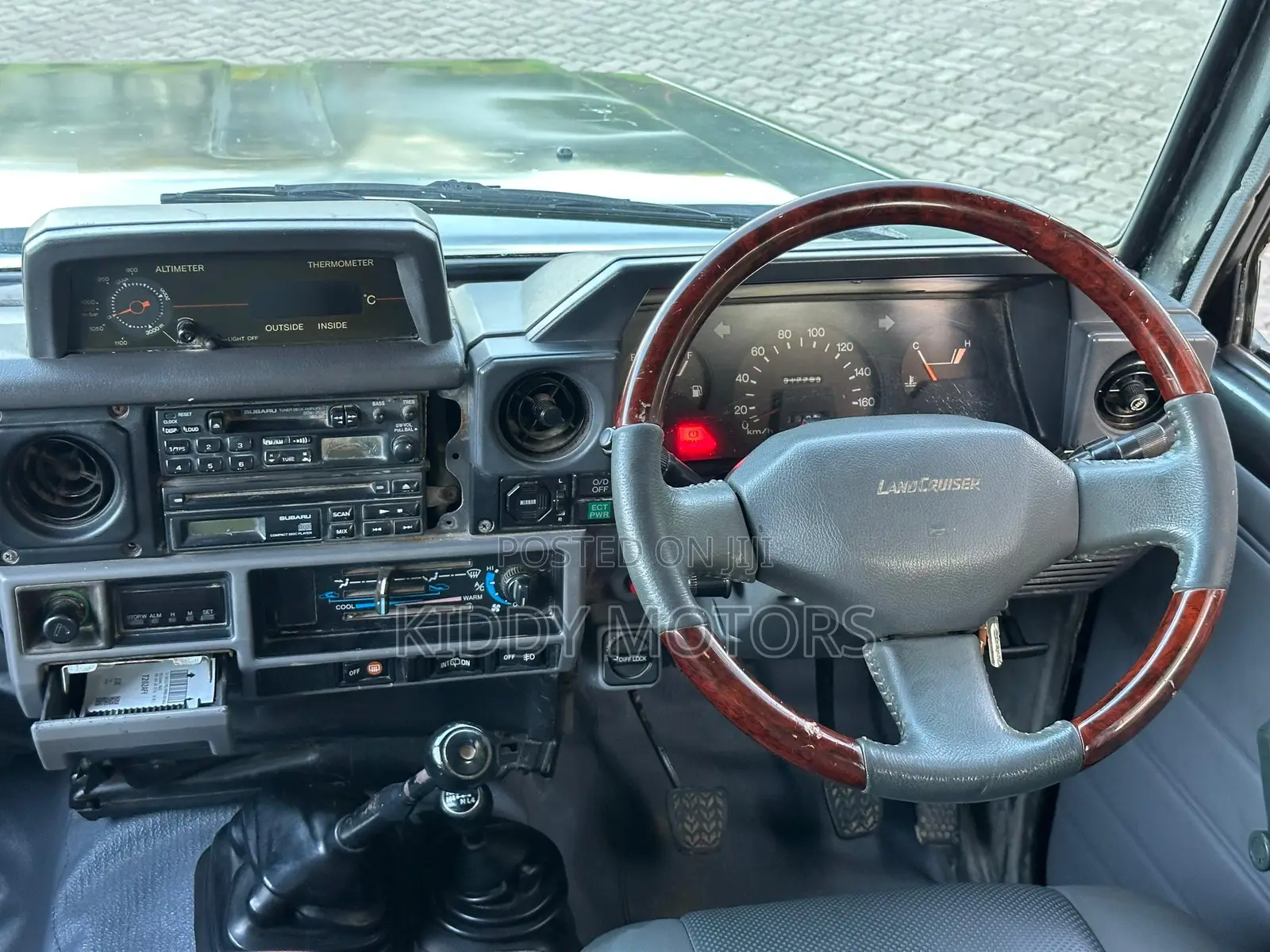 Toyota Land Cruiser 1986 Gray